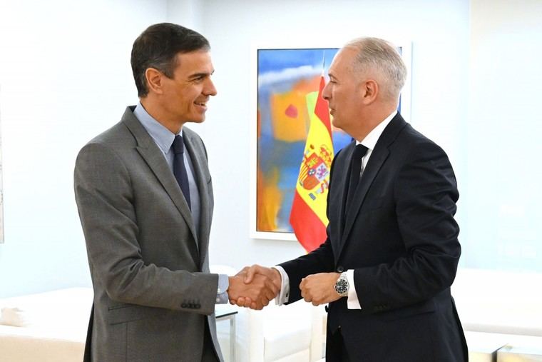 Sánchez se reúne con el líder interino de Seat y Cupra