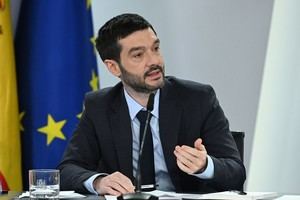Bustinduy pide sanciones para empresas de pisos turísticos ilegales