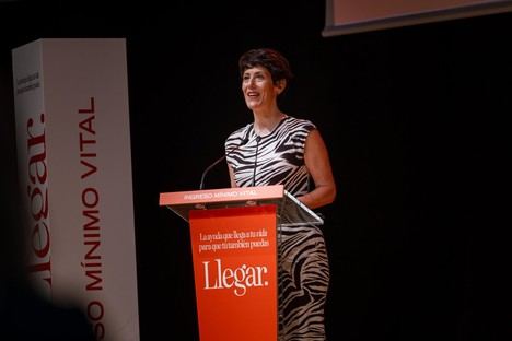 Elma Saiz promete aumentar en un 40% el apoyo a la infancia en el Ingreso Mínimo Vital