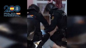 La Policía Nacional desarticula dos organizaciones dedicadas a la regularización de migrantes asiáticos