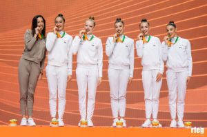 El equipo español de gimnasia rítmica regresa del Europeo con tres medallas