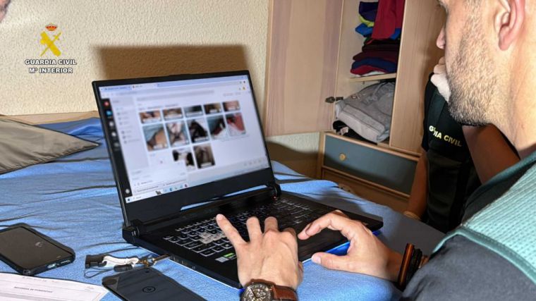 Detenido un ciber-depredador sexual que embaucaba a niñas de ocho y nueve años