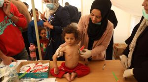 Casi 3.000 niños y niñas corren el riesgo de morir por la interrupción de su tratamiento por la ofensiva en Rafah