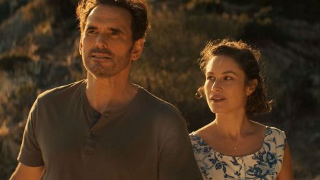 Ya disponible el tráiler de 'Isla perdida' de Fernando Trueba, con Aida Folch y Matt Dillon