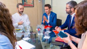 PSOE y CC.OO se reúnen para abordar la importancia de la digitalización