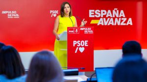 El PSOE exige a Feijóo que 