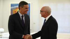 Pedro Sánchez aborda con CEO de IMEC la implantación en España de este líder mundial de semiconductores