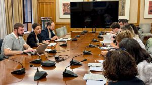 Rego y entidades del tercer sector avanzan hacia el Pacto de Estado de Pobreza Infantil