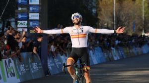 Felipe Orts conquista una histórica plata en el Europeo de Ciclocross de Pontevedra