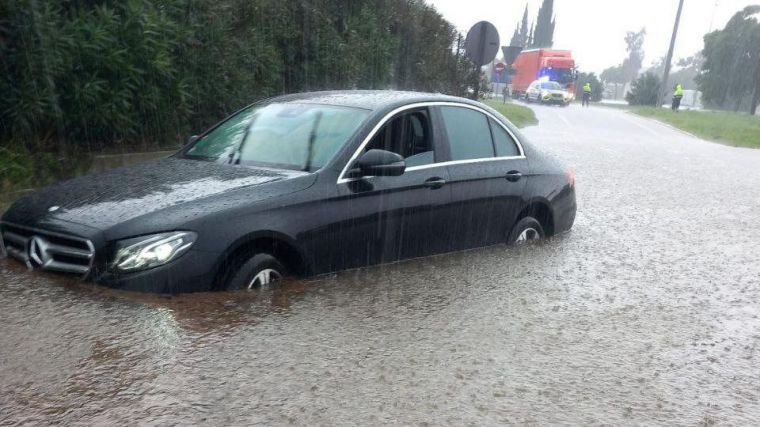 Barcelona bajo alerta: Cuatro tormentas convergen en la costa catalana