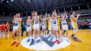 Selección Femenina de Baloncesto: Una victoria necesaria en un contexto difícil