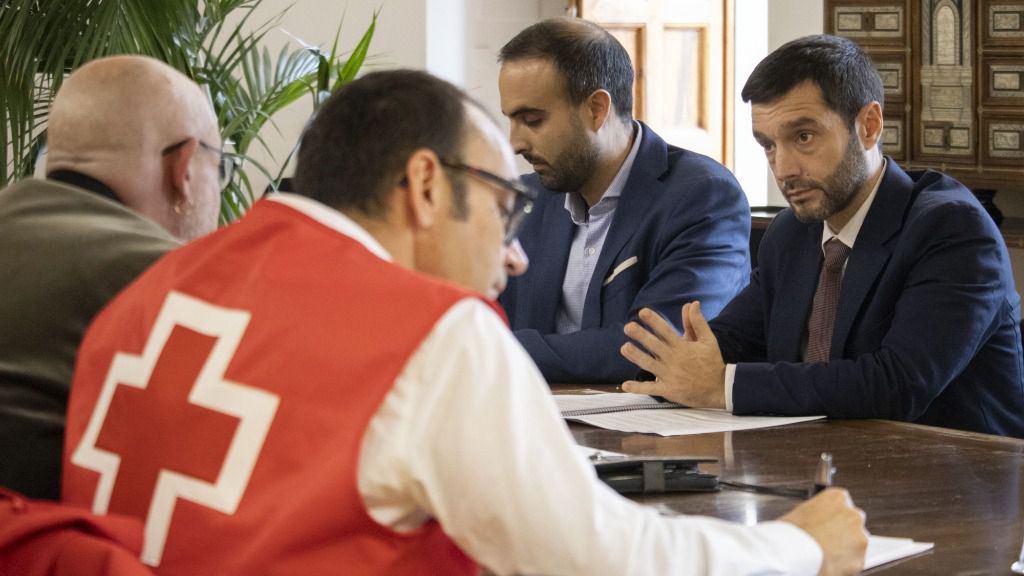 Bustinduy defiende en Valencia a las entidades sociales ante los ataques sufridos tras la DANA