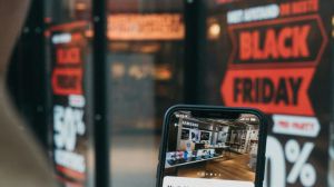 Consumo detecta que el 70% de las rebajas en comercio electrónico durante el 'Black Friday' son falsas o engañosas