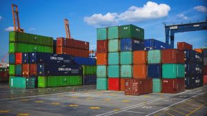 Las exportaciones españolas aumentan un 2,7% en diciembre de 2024