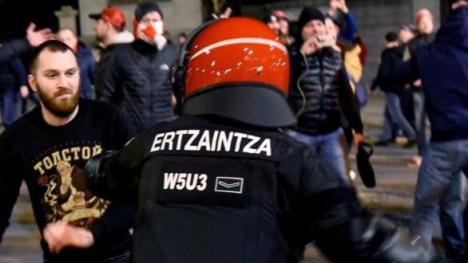 España propone a la UEFA medidas contra la violencia en partidos internacionales