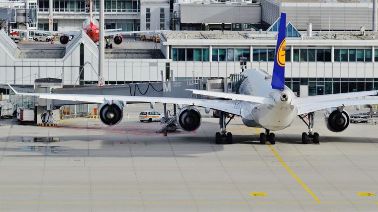 Crecen un 4,3% los pasajeros aéreos internacionales en julio, superando los 11,7 millones