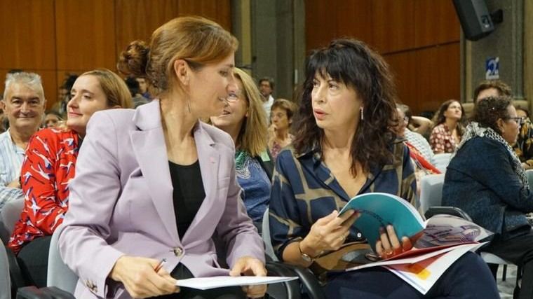 Mónica García y Ana Redondo defienden el aborto como derecho fundamental en su 40 aniversario en España