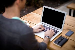 El Ministerio de Turismo lanza una nueva fase del programa 'Anfitriones' para la formación en el sector