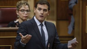 Ciudadanos pide votar una moción de apoyo al Gobierno por el 1-O