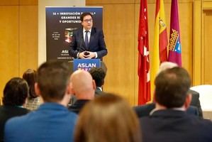 Óscar López destaca la ciberseguridad como clave para la reindustrialización de España
