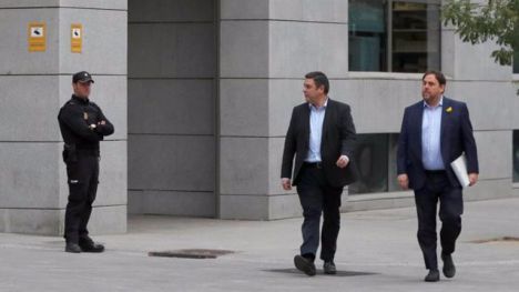 Junqueras y otros siete ‘exconsellers’ de la Generalitat entran en prisión