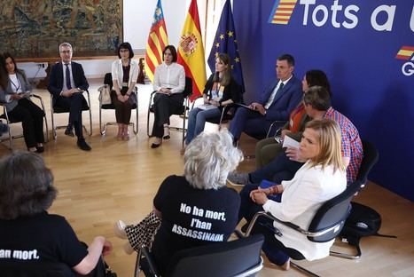 Sánchez se reúne con víctimas de inundaciones en Valencia y presenta plan de prevención