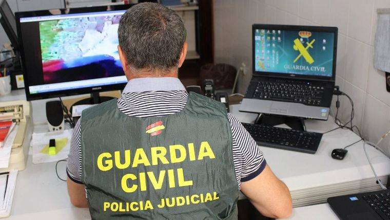La Guardia Civil con la colaboración de las autoridades alemanas desmantela una red de financiación ligada a Al Qaeda