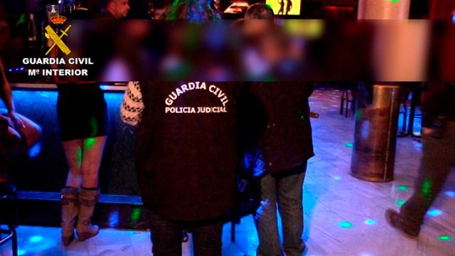 La Guardia Civil libera a dos menores de edad que se encontraban en un club de alterne de Mocejón (Toledo)