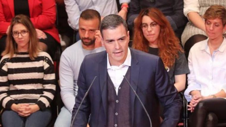 Sánchez emplaza a Torra a condenar de una vez la violencia en Cataluña