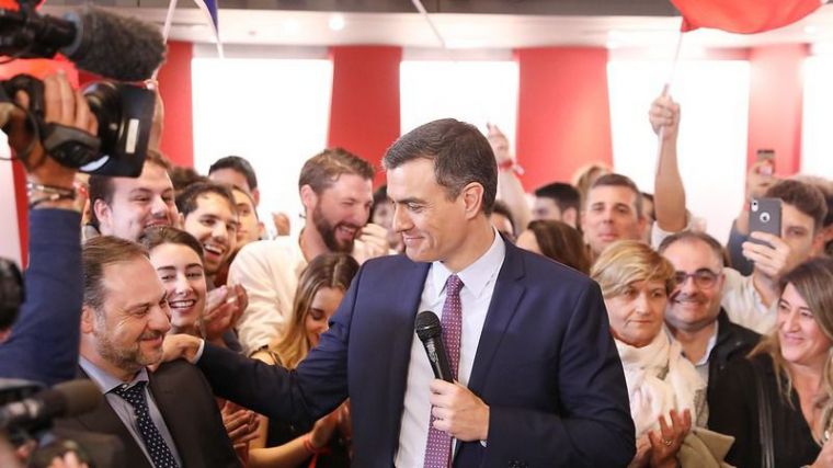 Sánchez celebra su 'clara victoria' en el debate