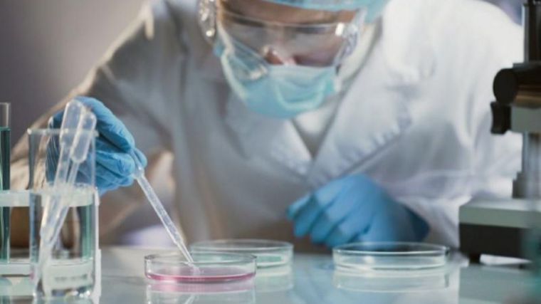 España se sitúa en el primer lugar de Europa en ensayos clínicos de tratamientos contra el coronavirus