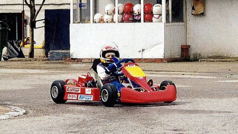 Carlos Sainz Jr. ficha por Ferrari