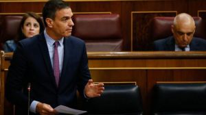 Sánchez exige a Casado arrimar el hombro y velar por los intereses de España en la UE