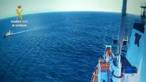 Detenido en alta mar un tripulante de un buque español como presunto autor de un delito de lesiones graves