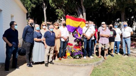 El Foro por la Memoria recuerda y homenajea a las víctimas del fascismo en Andalucía