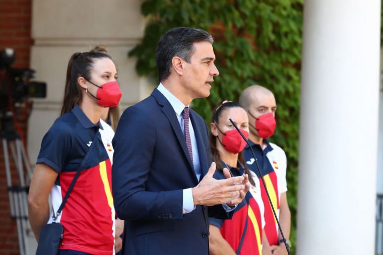 Las Guerreras son recibidas por Pedro Sánchez en Moncloa antes de viajar a Tokio