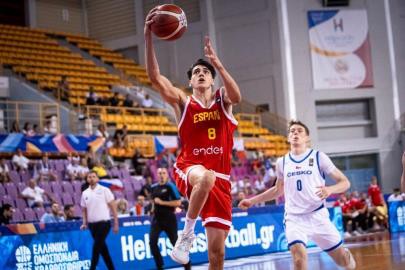 España avanza a cuartos tras vencer a República Checa en un emocionante partido