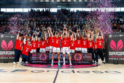 Casademont Zaragoza se corona campeón de la Supercopa LF Endesa tras vencer a Valencia Basket