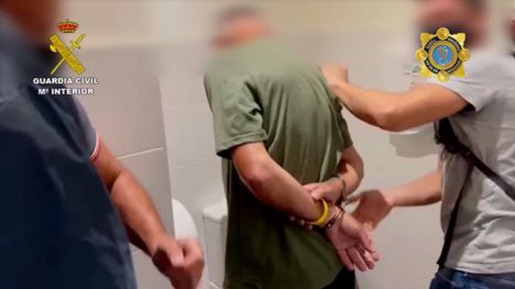 La Guardia Civil detiene en Málaga a uno de los delincuentes más peligrosos reclamado por Irlanda