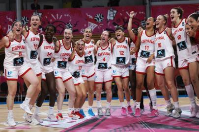 España U19 se lleva el bronce en el Mundial tras vencer a Canadá 70-68