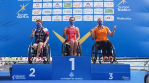 El triatlón paralímpico español triunfa en el europeo de Valencia