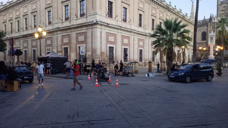 El Ayuntamiento de Sevilla respalda el rodaje de la serie 'Si lo hubiera sabido'