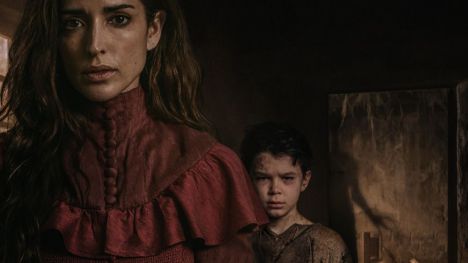 Netflix desvela el tráiler, la nueva fecha de estreno y el póster oficial de 'El páramo'