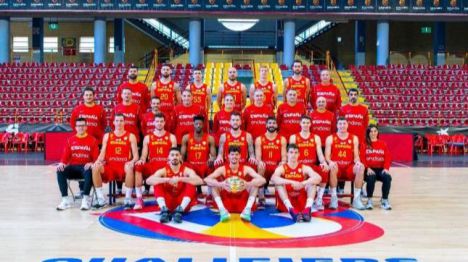 Selección española de baloncesto: 32 selecciones para 12 plazas en Europa