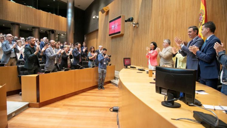 Sánchez: 'Hoy podemos afirmar con orgullo que España cuenta un gobierno social y ejemplar'