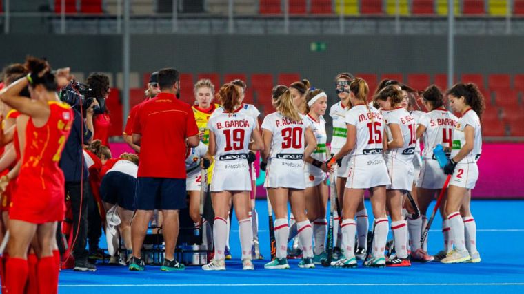La selección femenina de hockey se impone a China antes del Mundial