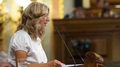 Díaz defiende en el Congreso la nueva Ley de Empleo