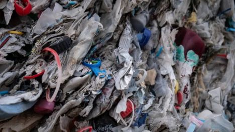 Europa choca con la postura de España en su lucha contra los plásticos de un solo uso