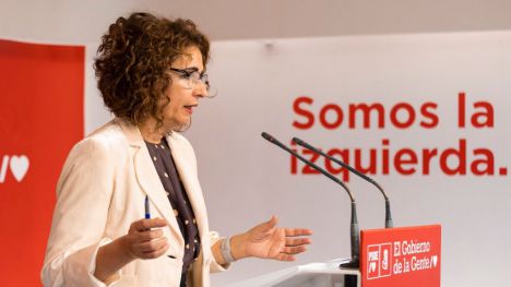 Montero: 'El objetivo del PP siempre ha sido el de la privatización'