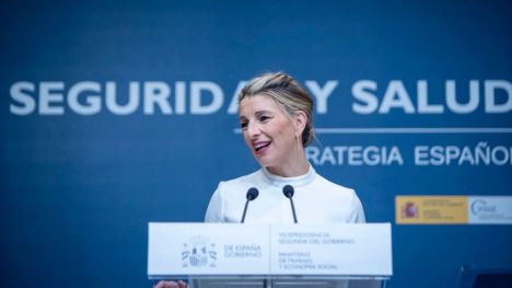 Yolanda Díaz presenta el decimoséptimo acuerdo con Diálogo Social